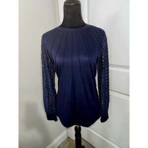 Lace Sleeves top | Size M